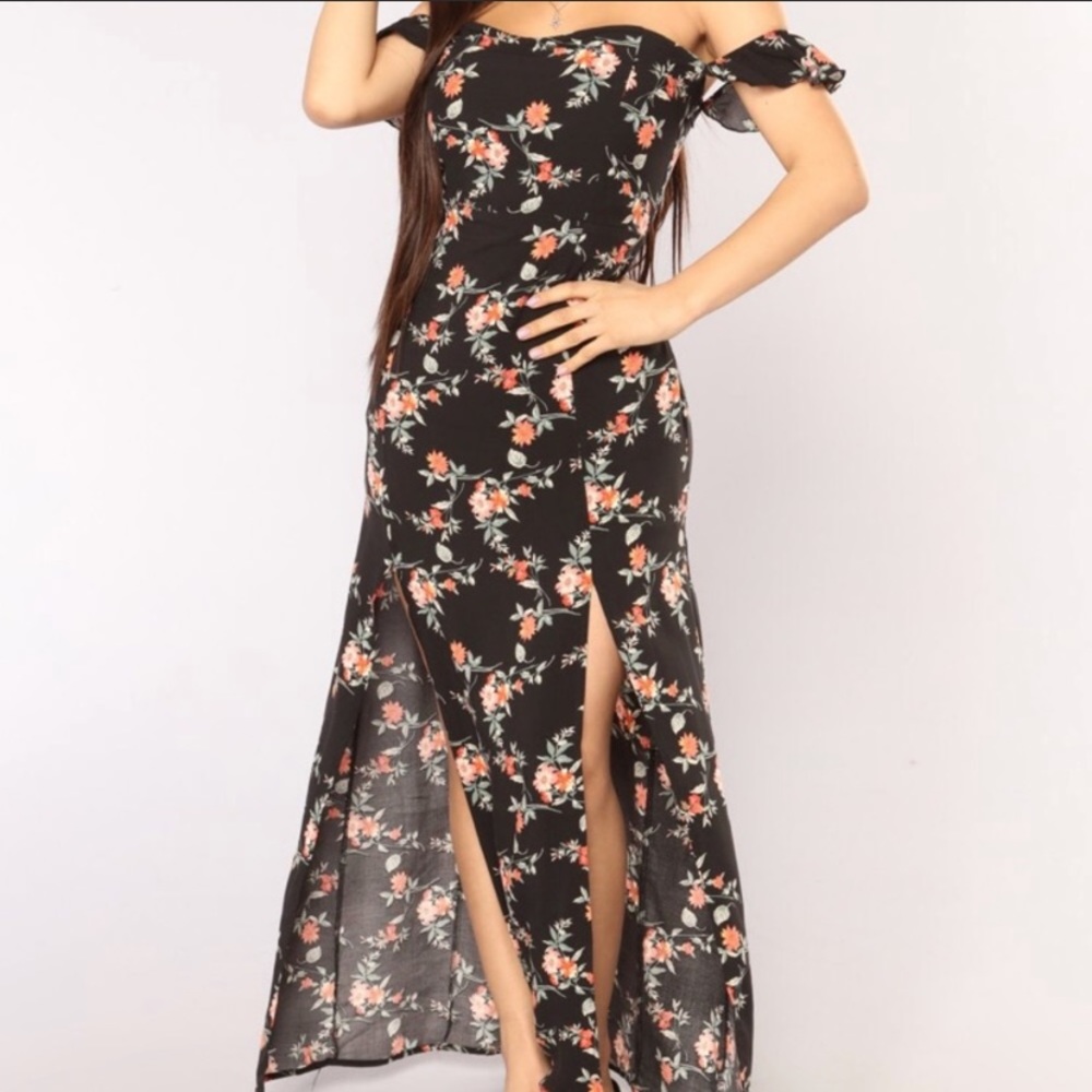 Off the shoulder floral maxi dress with slit